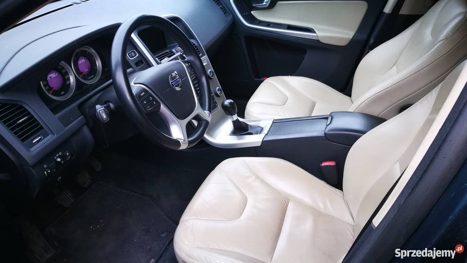 Volvo Xc60 Summum elektryczne lusterka Gliwice sprzedam