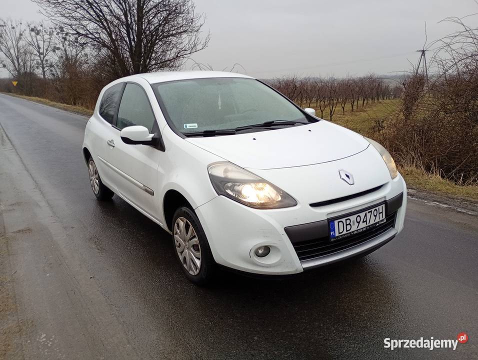 Renaulta Clio 3 12 benzyna 2009r radio