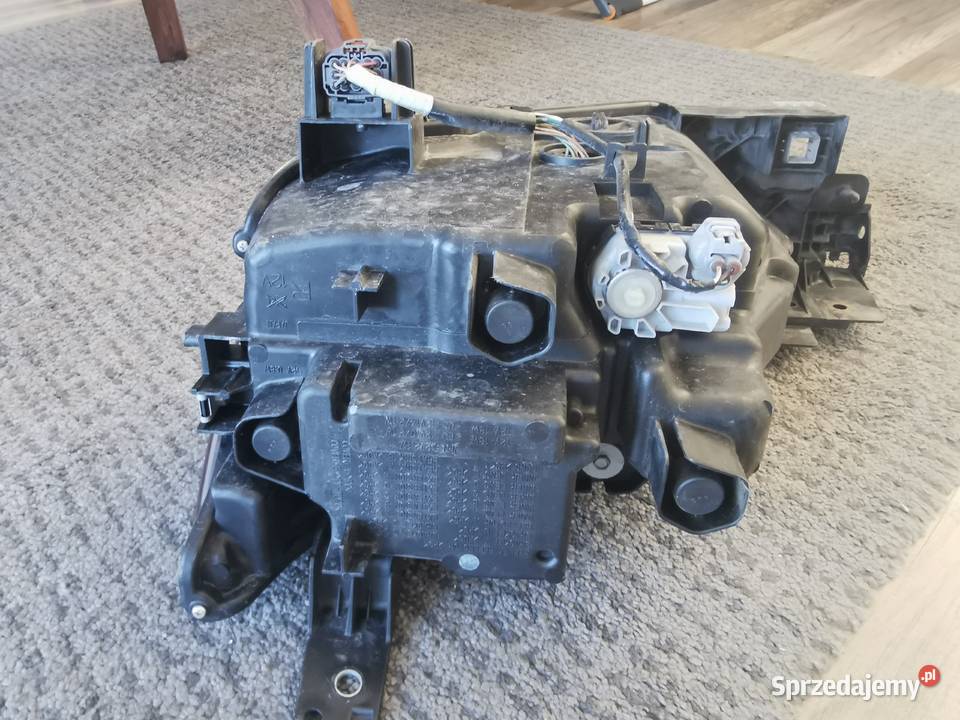 ORYGINALNA Lampa przednia Mazda CX3 OE D10E51030