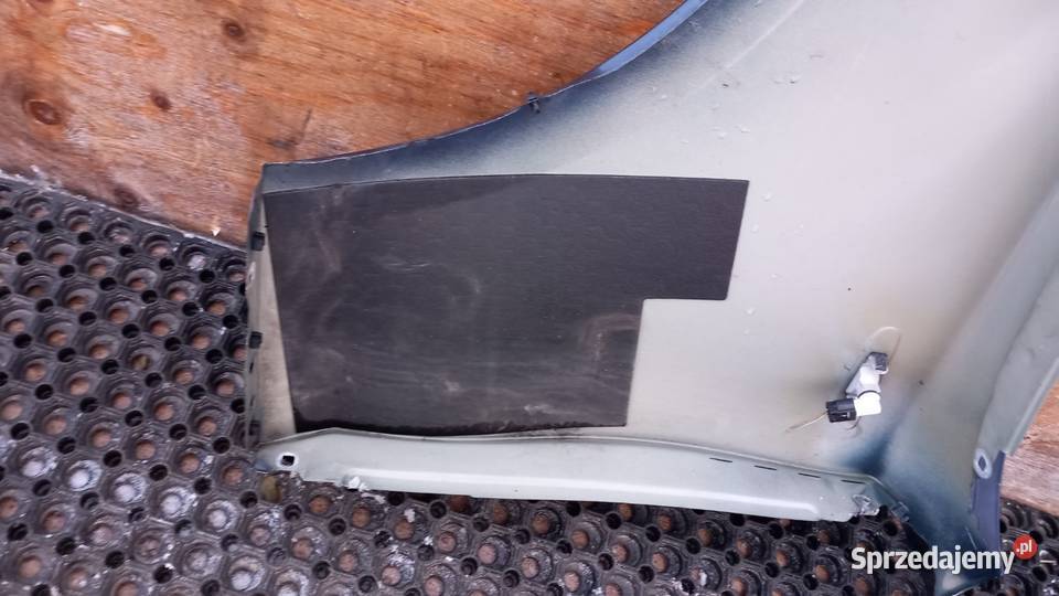 BMW E87 BŁOTNIK PRZÓD PRAWY A76 Zbierkowo sprzedam