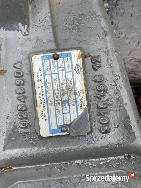 Valtra most napędowy części 37895800 Dana Spicer Pozostałe sprzedam