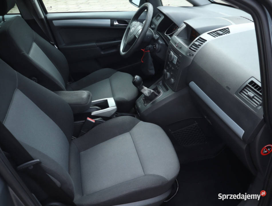 Opel Zafira 16 MPV Łódź