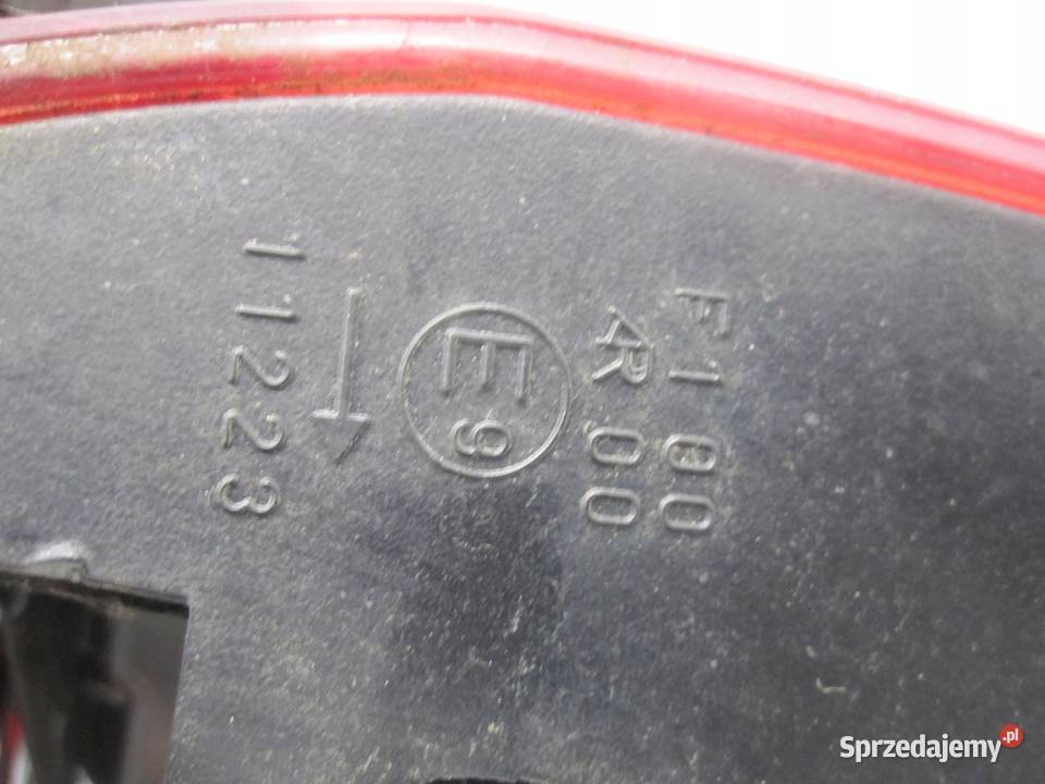 OPEL CORSA E 17r lampa prawa tył w klapę 3901 sprzedam