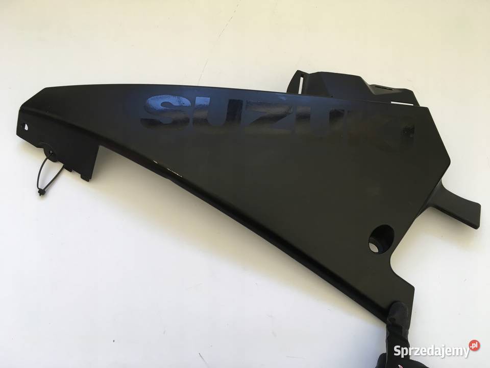 SUZUKI GSXR 1000 0708 Pług Owiewka dolna dół L Plastiki