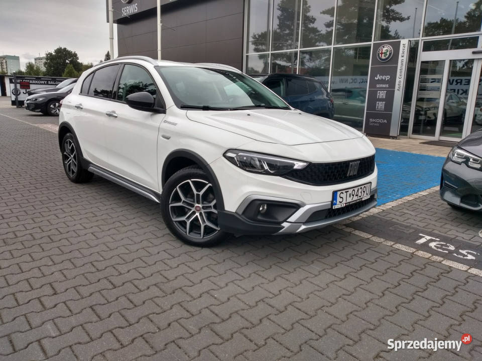 Fiat Tipo T3 Cross 10 100 serwisowany kamera led centralny zamek Tychy sprzedam