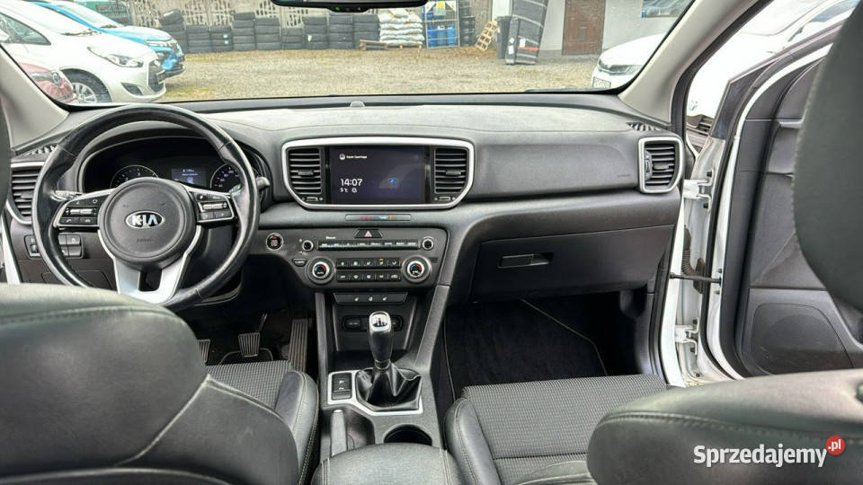 Kia Sportage navi klimatronic kamera gwarancja asystent pasa ruchu Zbąszyń
