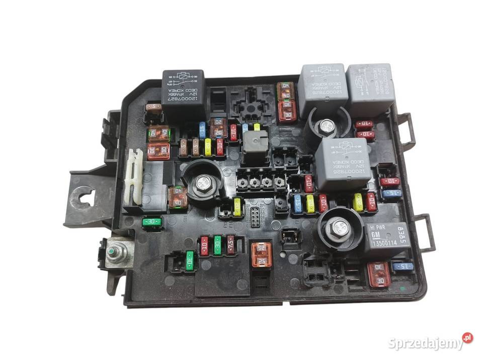 SKRZYNKA BEZPIECZNIKÓW 39068006 12 B Opel Corsa Skrzynki bezpieczników