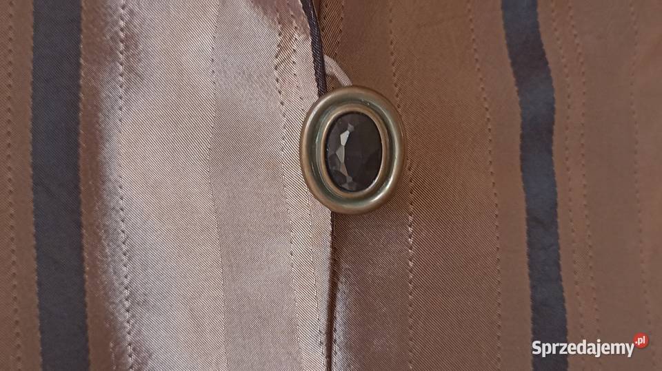 Żakiet wizytowy z bluzką