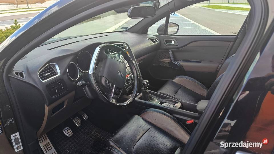 Citroen DS4 16 benzyna 2012r 142000 poduszka powietrzna mazowieckie Kobyłka