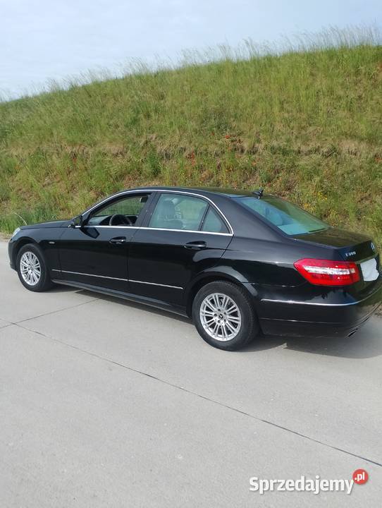 MERCEDES E300 CDI 207600km Olecko