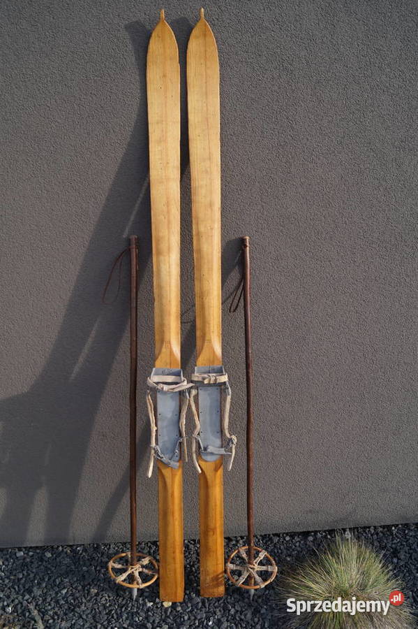 Stare narty jesionowe 177 z kijkami Pruchnik