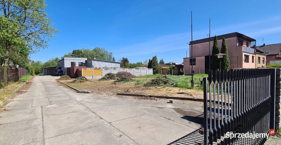 Hale magazynowe biuro o pow770 m2 działka 2640 Przeźmierowo