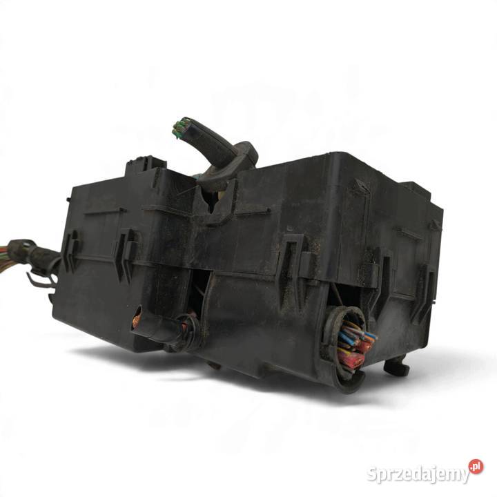 SKRZYNKA BEZPIECZNIKÓW Ford Focus mk2 C mk1 18 Chełm