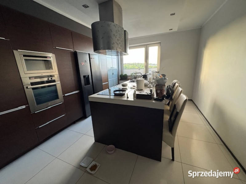 Syndyk sprzeda Nieruchomość we Władysławowie Władysławowo