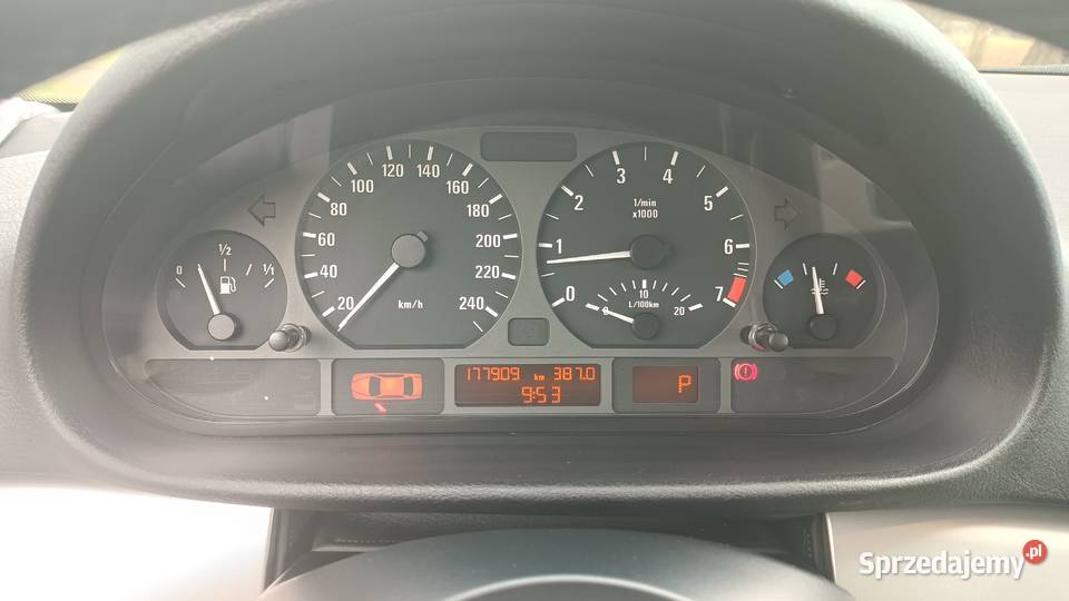 BMW seria 3 BMW E46 touring 318i 20 benzyna LPG Obrowiec sprzedam