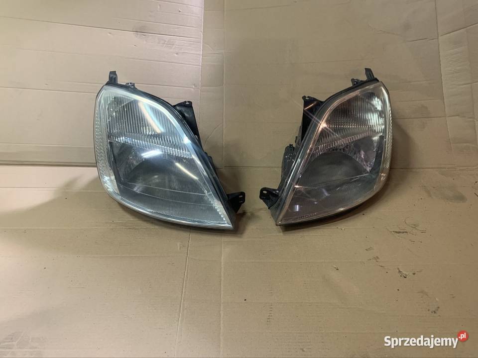 Reflektor lampa przód lewa prawa Ford fiesta mk6 Rok produkcji 2007 Szczecin