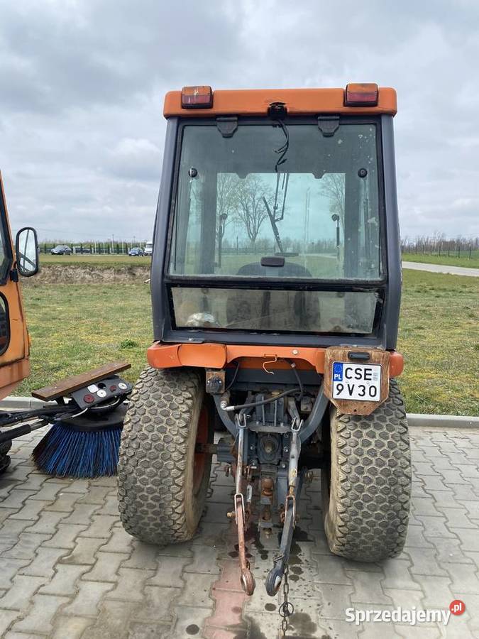 ciągnik kubota Sośno