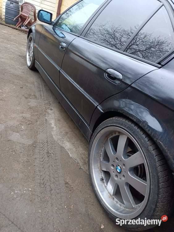 BMW E38 35v8 Rok produkcji 1997 Błaszki