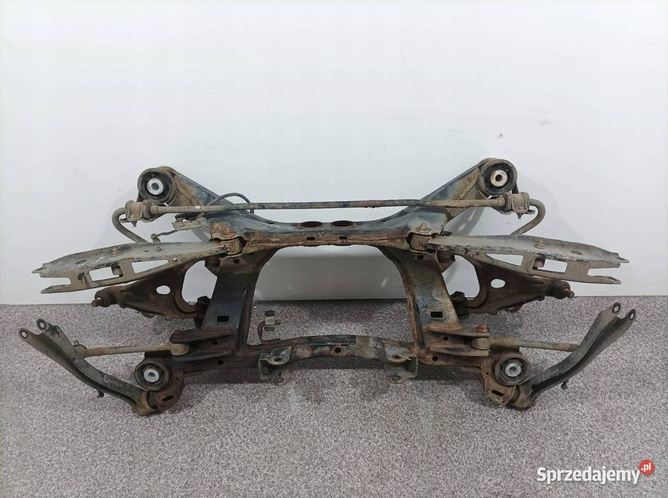 SANKI ZAWIESZENIA TYŁ WAHACZ Subaru Legacy V