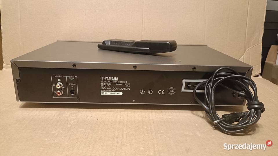 Odtwarzacz CD YAMAHA CDX393MkII z pilotem