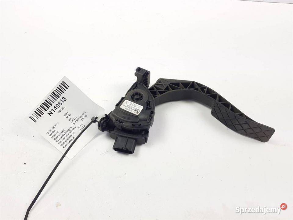 PEDAŁ A6 C7 8K1723523A osobowe kujawsko-pomorskie Lipno