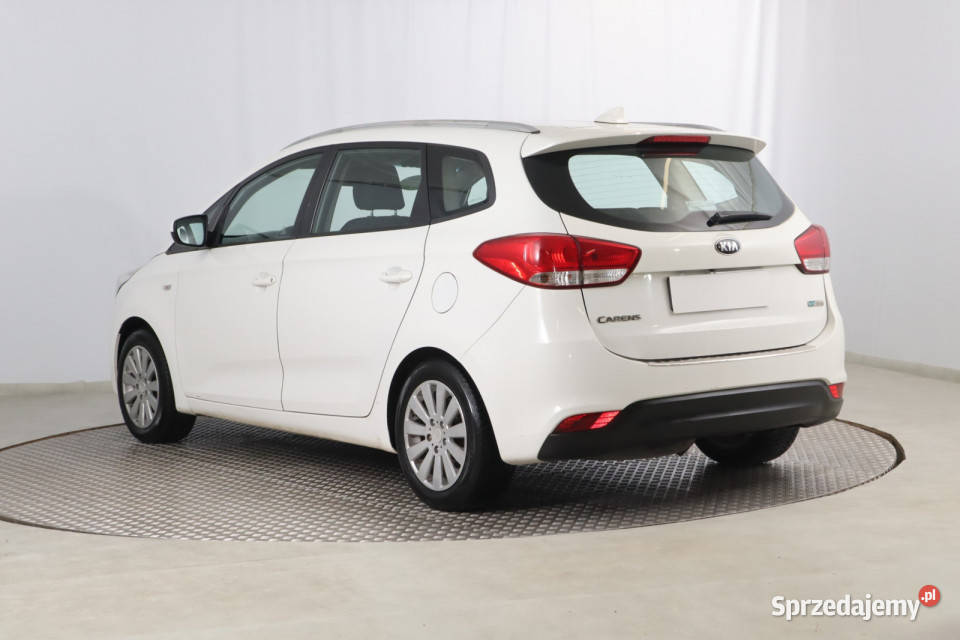 Kia Carens 16 GDI światła przeciwmgielne