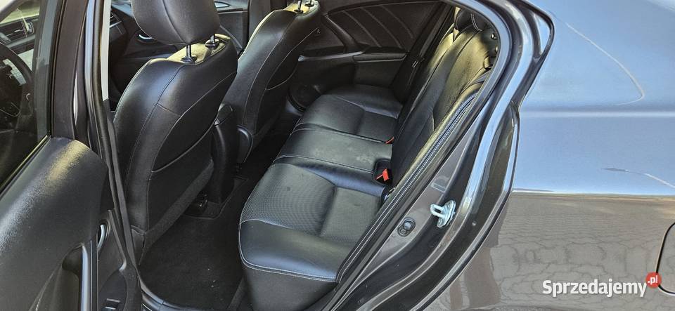 TOYOTA AVENSIS 2015 R 20 sprzedam