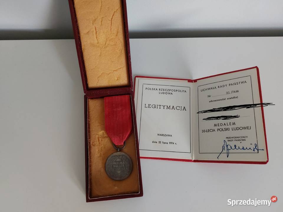 medal z okazji 30-lecia Polski Ludowej, odznaka i legitymacja