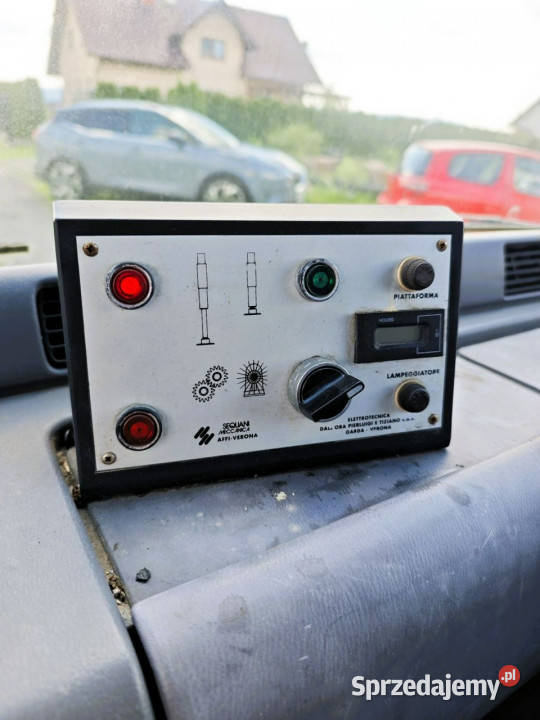 Nissan Cabstar Zwyżka CTE 20N Podnośnik 80485km Nissan Nowy Sącz