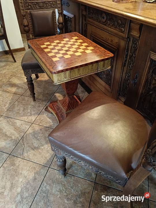 Stolik inspirowany stylem Wiktoriańskim Lipno