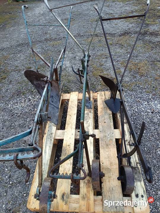 Stare konne maszyny rolnicze świętokrzyskie Baćkowice