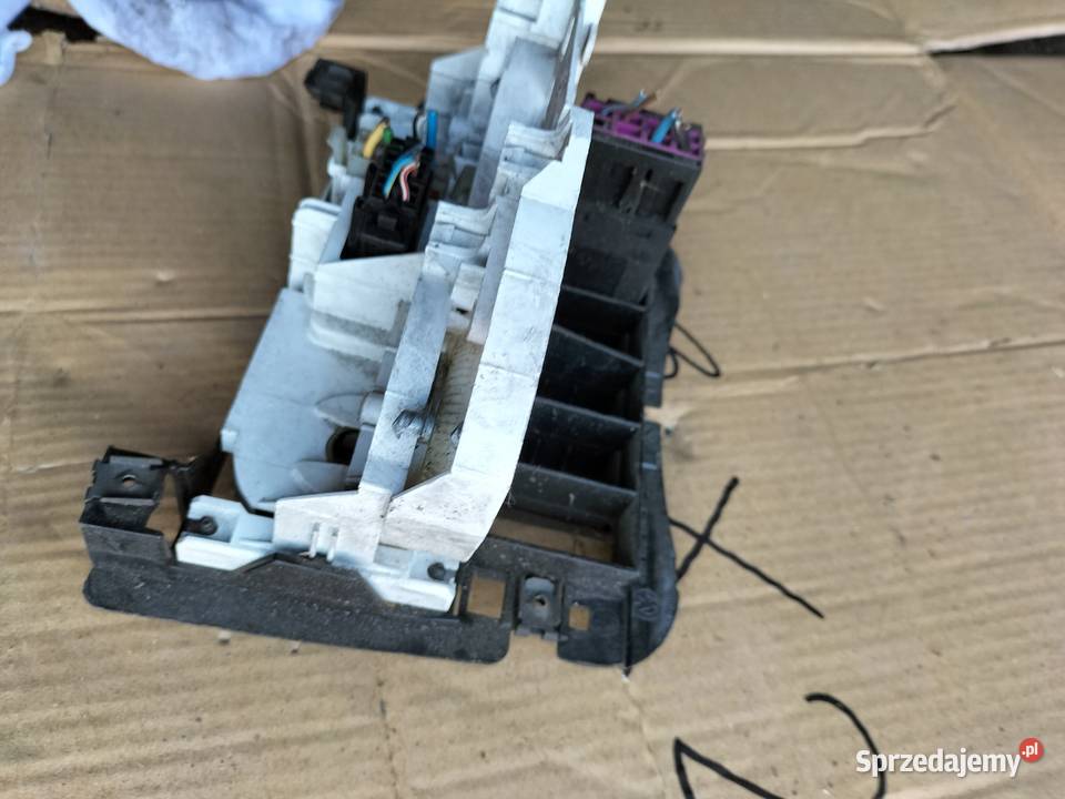 ŚRODKOWY KTATKA PANEL NAWIEWU POLO 6N 6N0858305C Wyposażenie wnętrza lubelskie Kamień-Kolonia