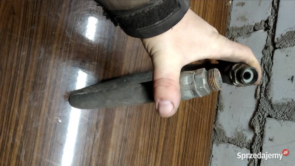 wąż hydrauliczny nieużywany