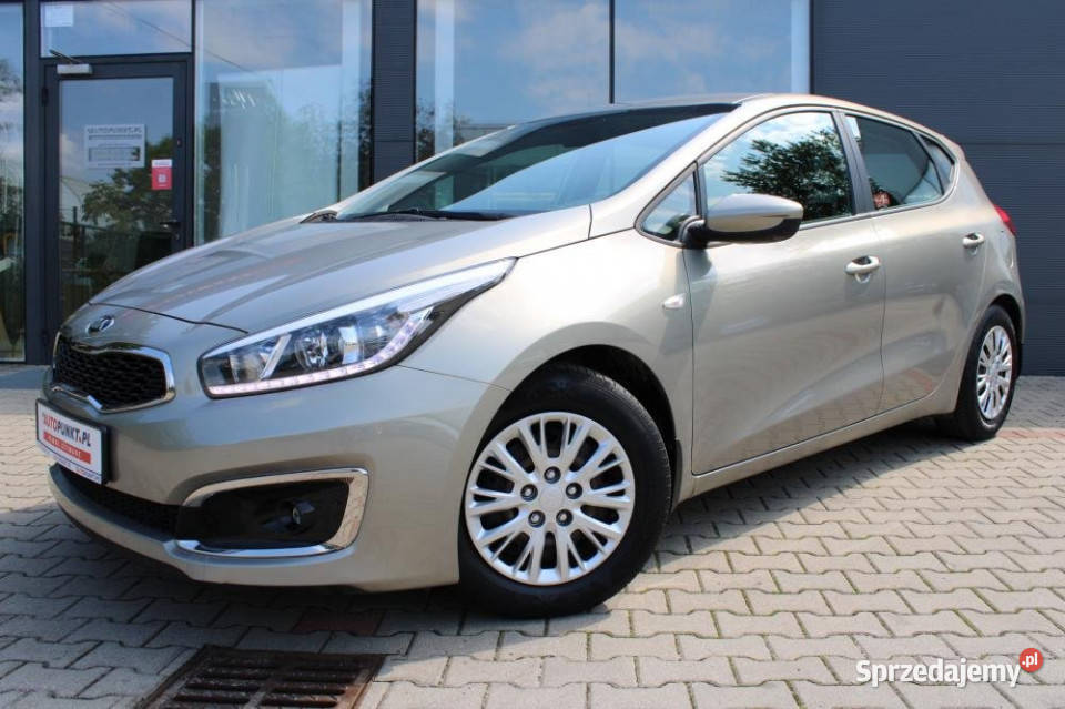 KIA Ceed 2016r Salon Serwis ASO Niski Przebieg Warszawa