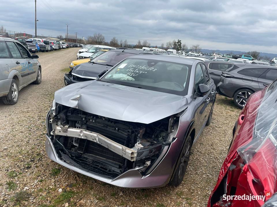 PEUGEOT e208 136 Style GN422 Rzeszów
