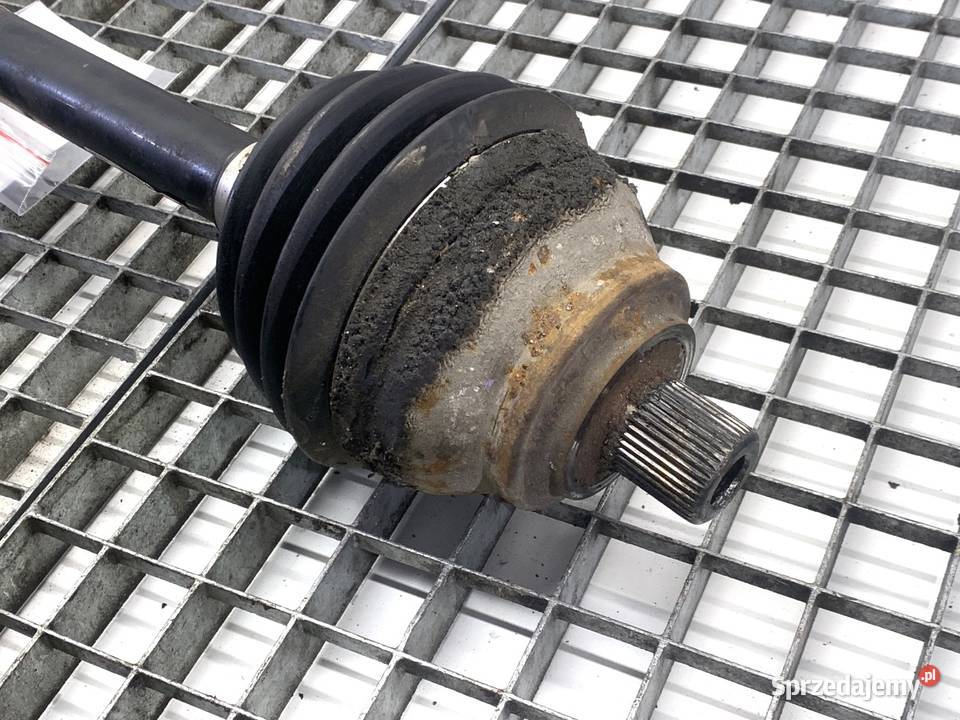 PÓŁOŚ PRAWY PRZÓD AUDI A6 C6 4F0407272K 27 180 podkarpackie