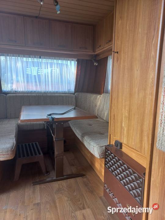 przyczepa kempingowa Przyczepy i naczepy