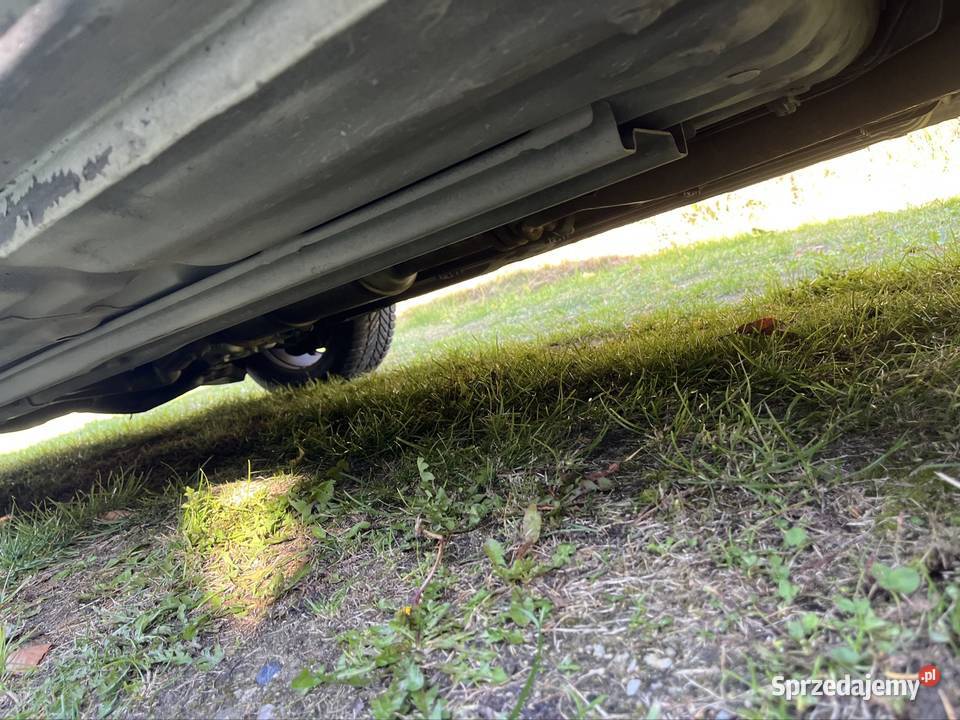 Zamienię na kombi 267333km