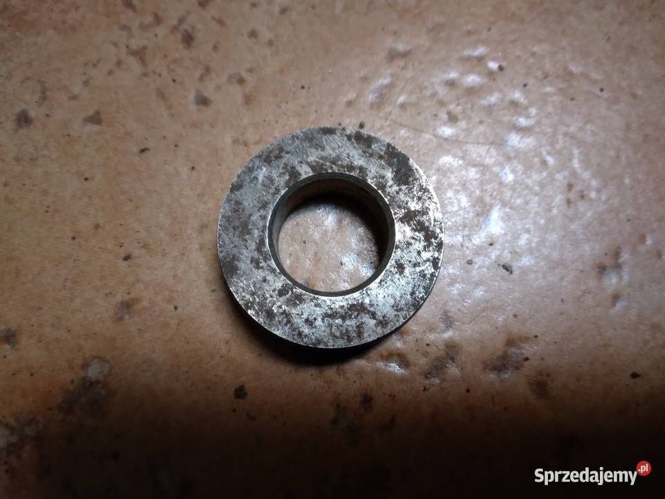 Pierścień centrujący przegubu Fiat 125p Polonez osobowe Banino