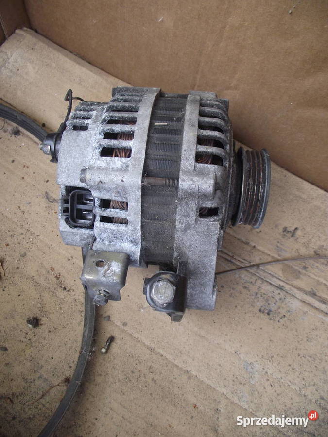 Nissan Serena Alternator