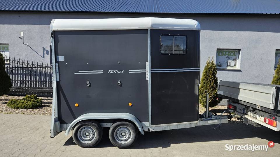 Przyczepa do przewozu koni Fautras 1300 Gruntowice
