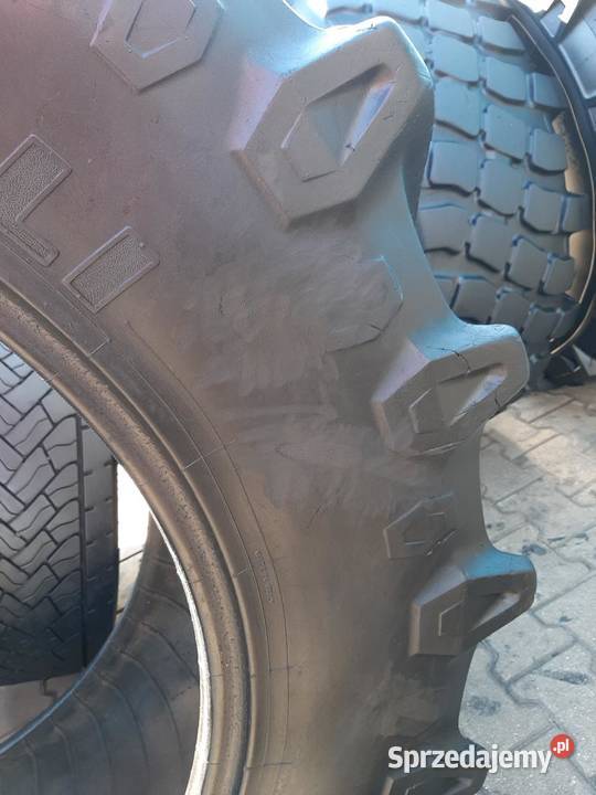 2x Opona używana rolnicza 48070R38 PIRELLI TM700 Opony rolnicze Zaścianki