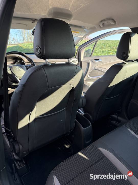 Opel Crossland X 2019 benzyna benzyna Rzeszów
