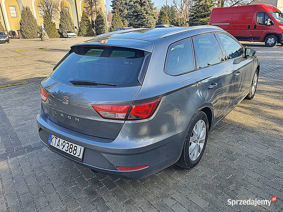 SEAT LEON 2018 BENZYNA VAT marża małopolskie