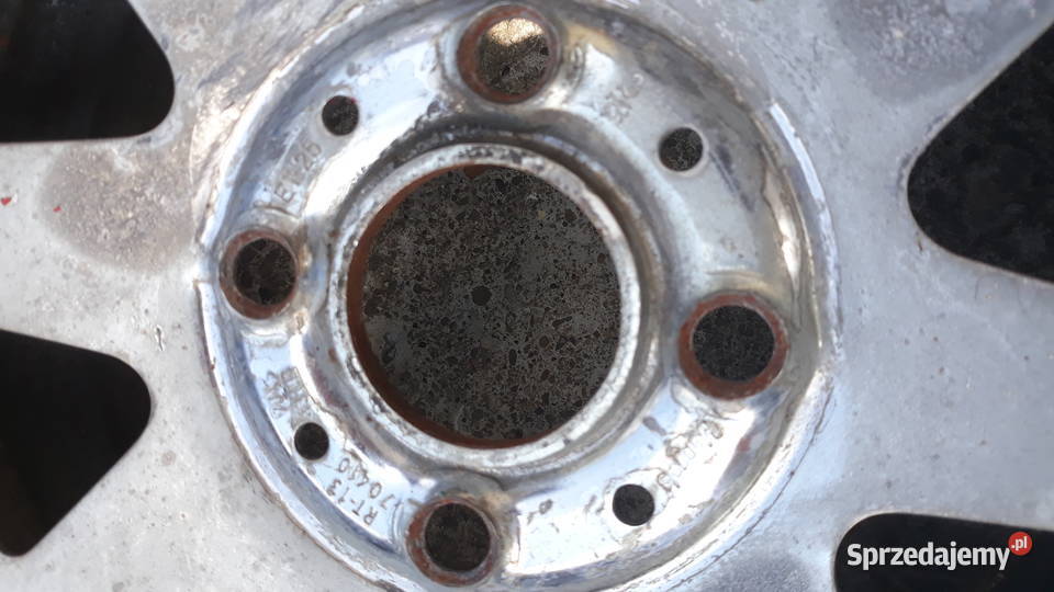 Felgi 13 Mangels 7J ET25 4 stalowe