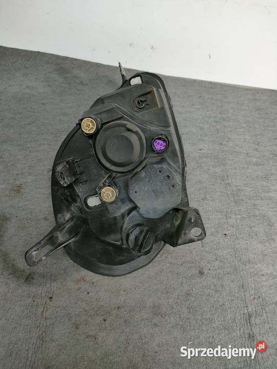 Fiat Grande Punto lampa lewy przód osobowe Swarzędz sprzedam