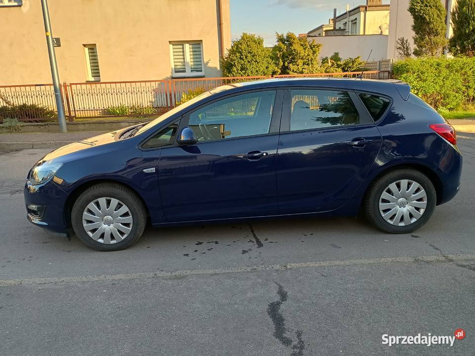 Opel Astra Lift 5 drzwiowy 60500 2013r 14i gniazdo USB Kalisz sprzedam
