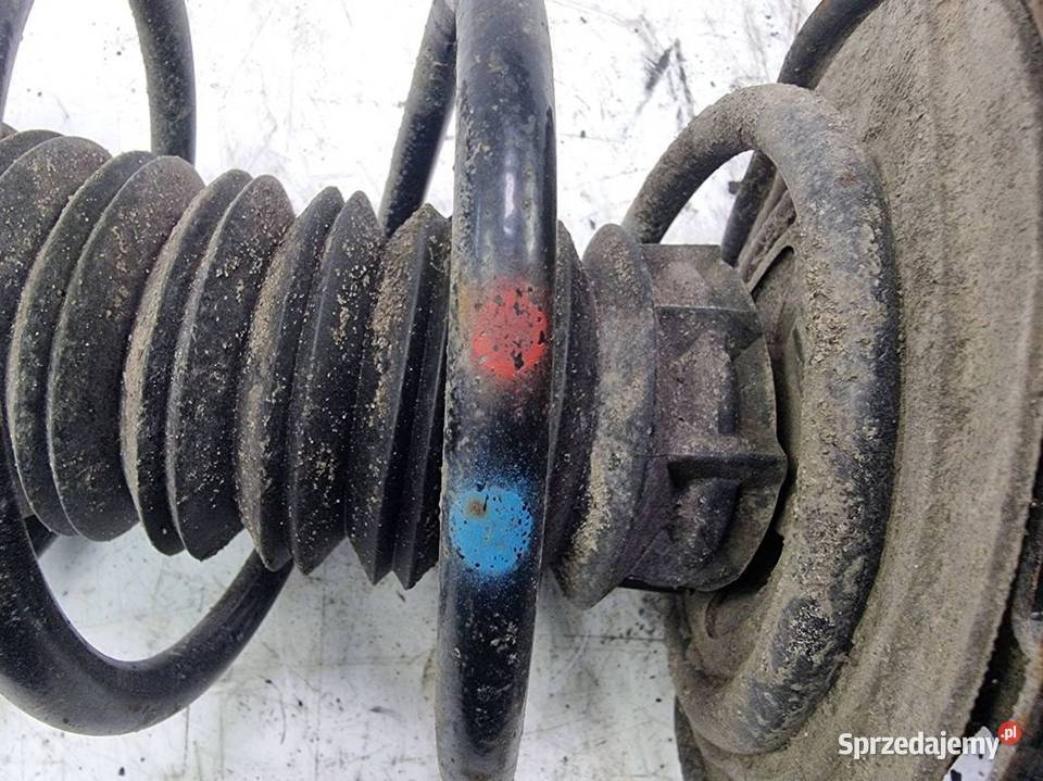 AMORTYZATOR PRAWY PRZÓD TOYOTA AURIS II LIFT