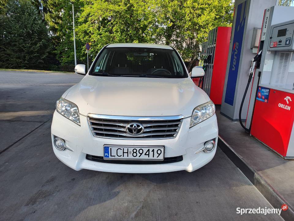 Toyota RAV4 22 D4D 215 piękna Rok produkcji 2013 Chełm