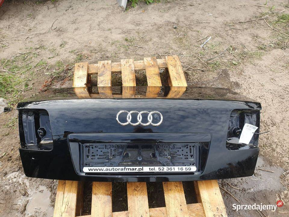 KLAPA AUDI A8 D3 Lipno